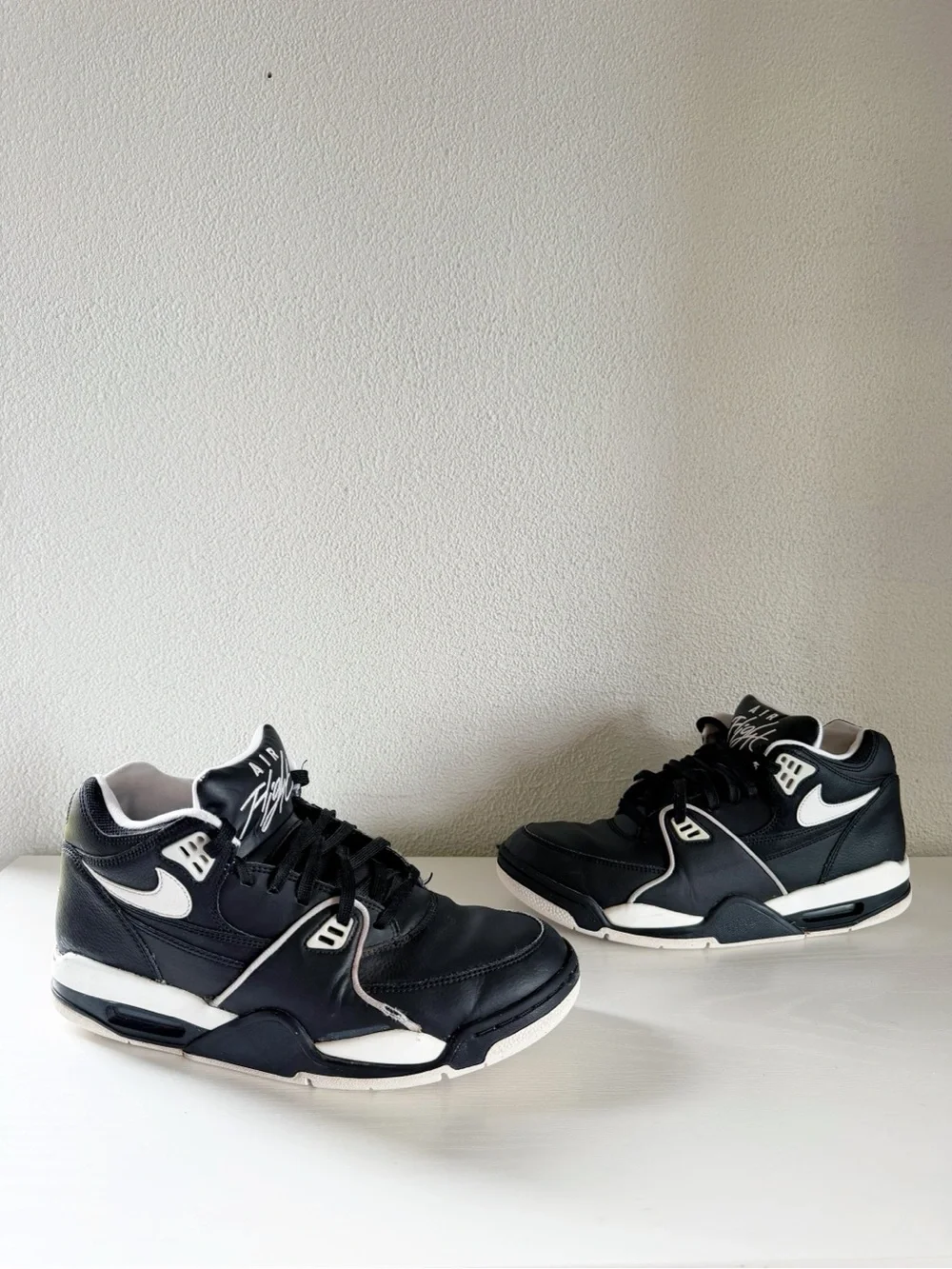 Nike classic retro